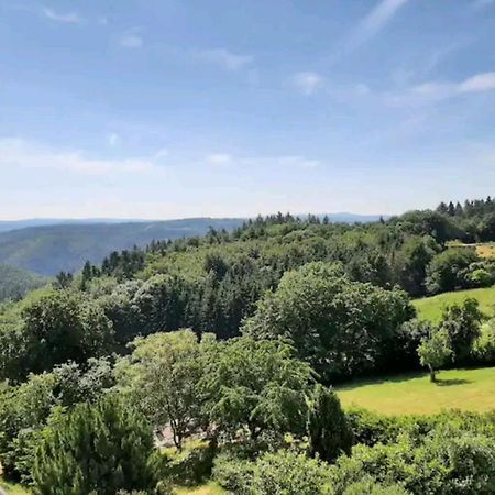 شقة Ferien In Der Eifel Berg  المظهر الخارجي الصورة